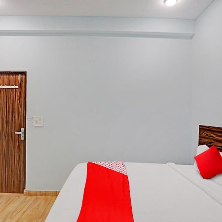 Hotel O Surya Gold Guest House Najafgarh Ngoại thất bức ảnh